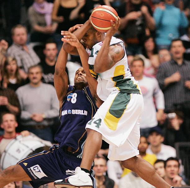 年乔丹与西 年乔丹与西